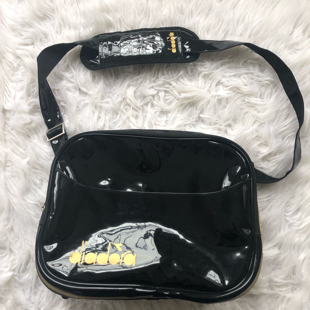 2/$30 Vintage Diadora crossbody / messenger bag